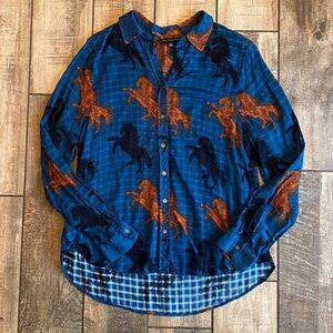 Jane and Delancey Blue and Orange Horse Print Button-Up Shirt
